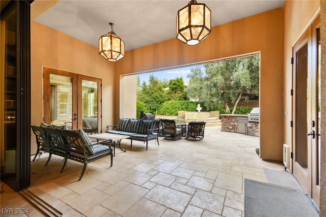 22 Vintage Ridge Drive