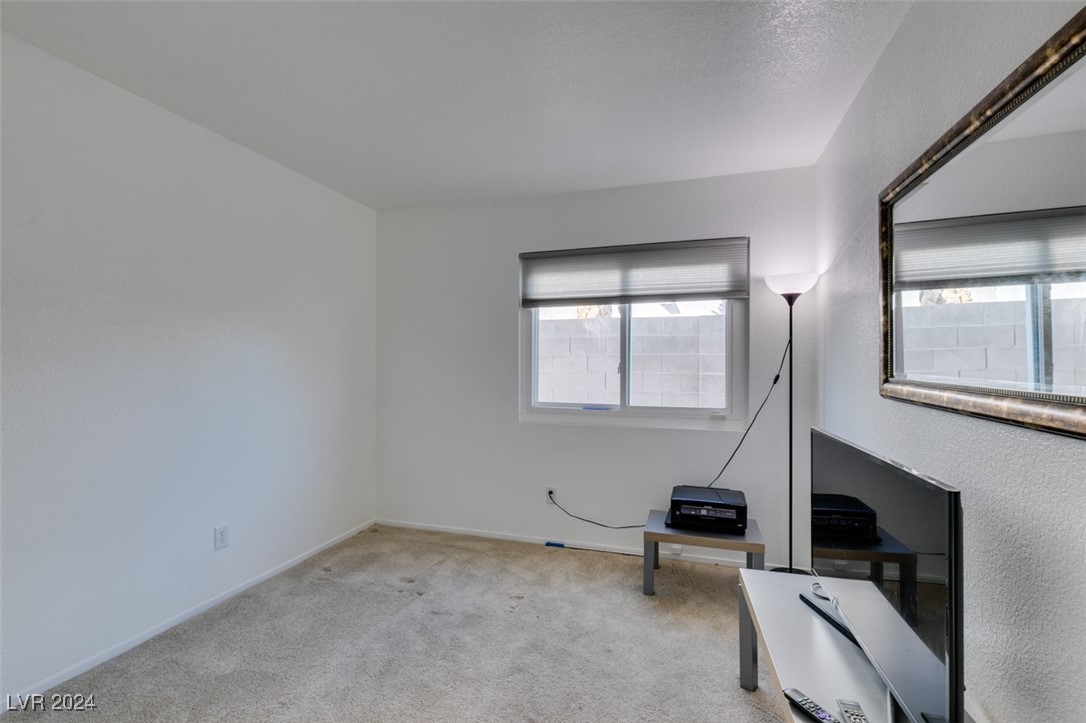 6203 Shadow Oak Drive