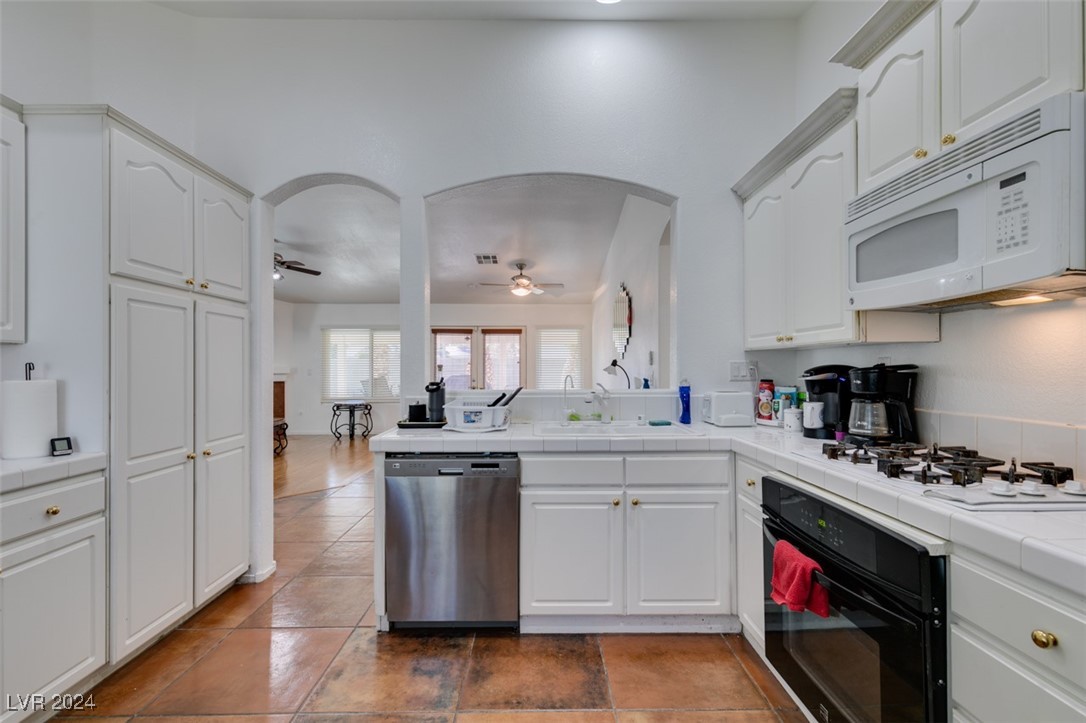 6203 Shadow Oak Drive