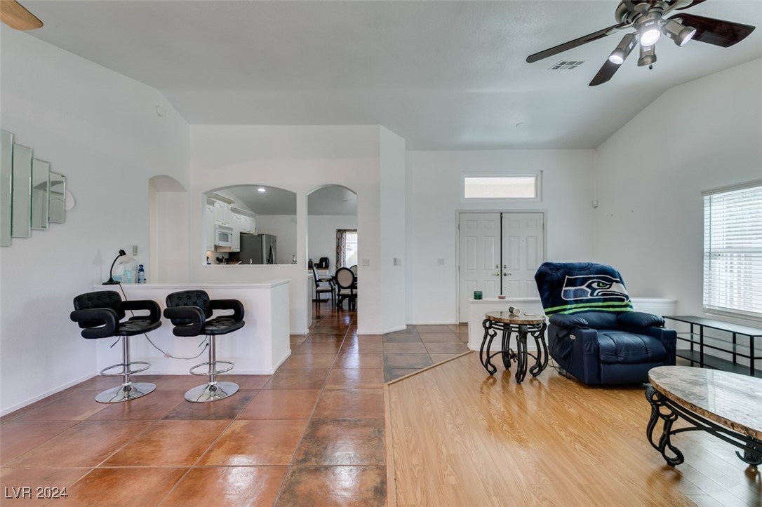 6203 Shadow Oak Drive