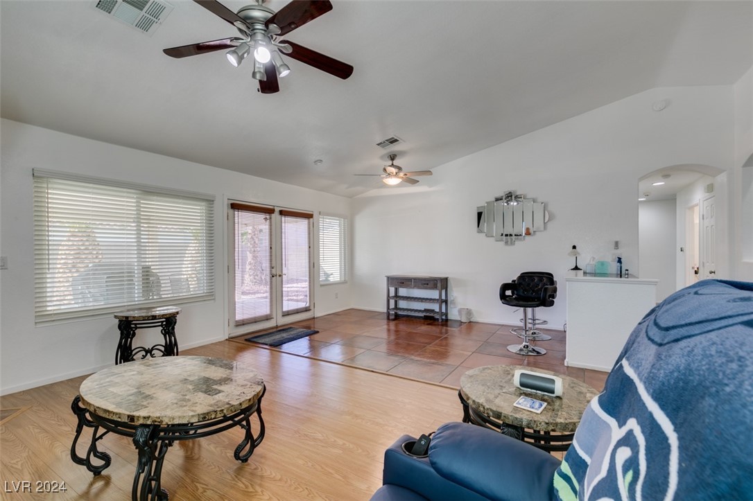 6203 Shadow Oak Drive