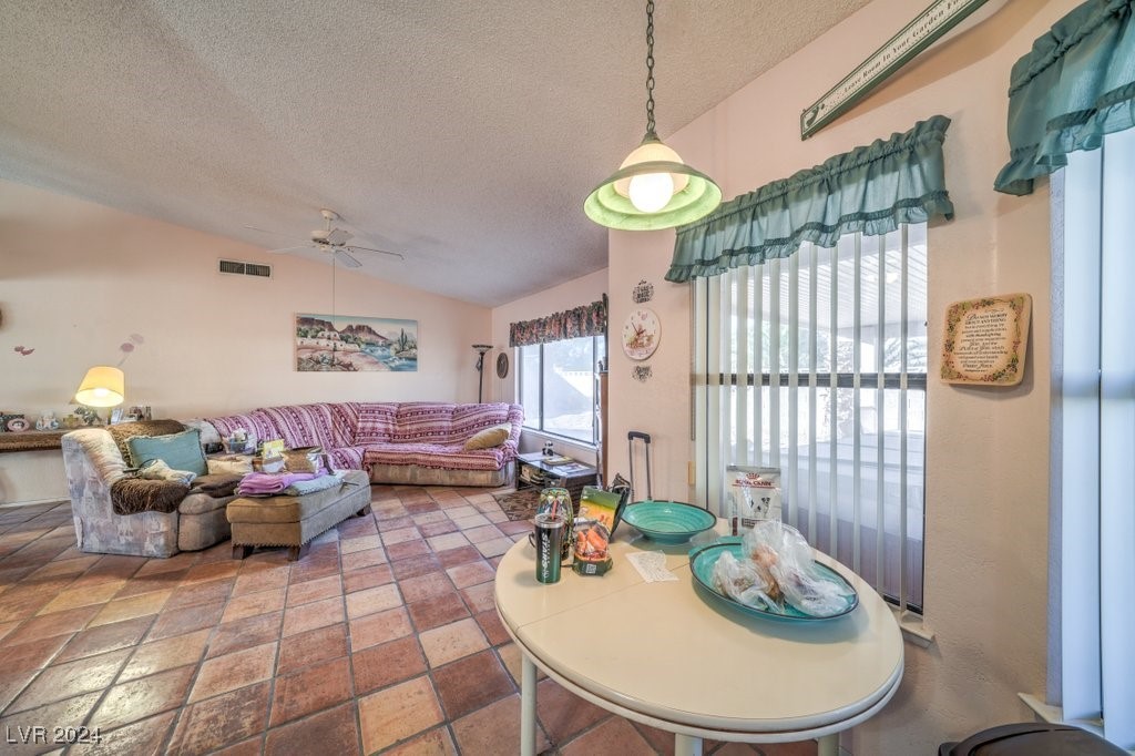 2854 Mahogany Grove Avenue