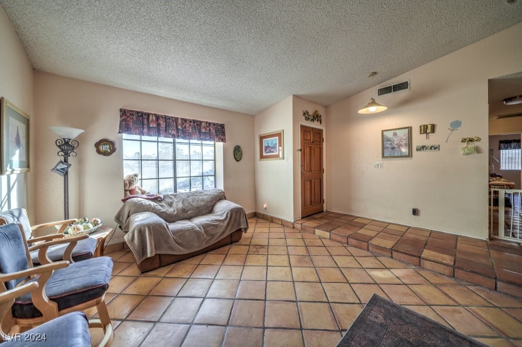 2854 Mahogany Grove Avenue