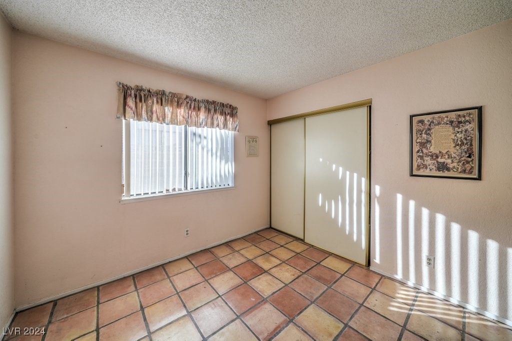 2854 Mahogany Grove Avenue