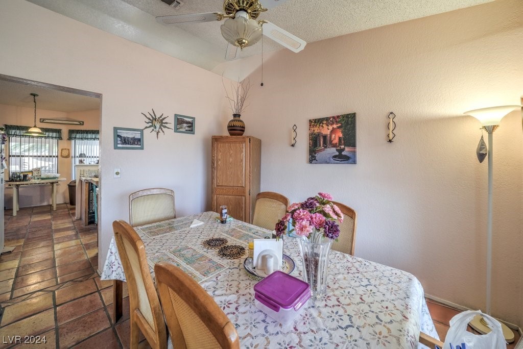 2854 Mahogany Grove Avenue