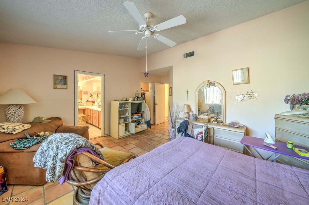 2854 Mahogany Grove Avenue