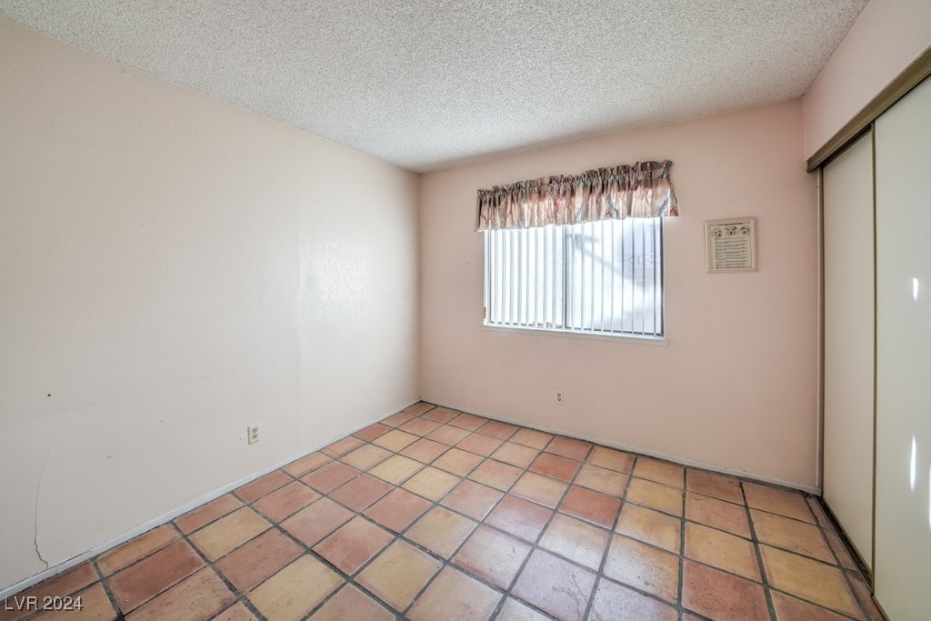 2854 Mahogany Grove Avenue