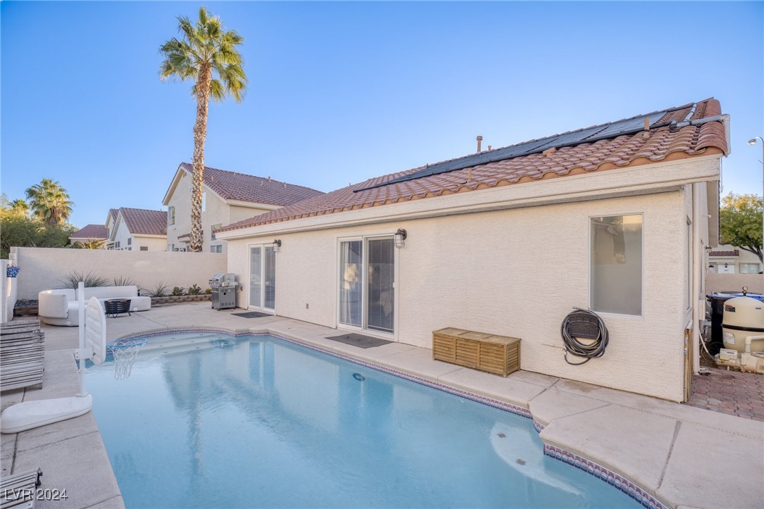 1876 Mesquite Canyon Drive