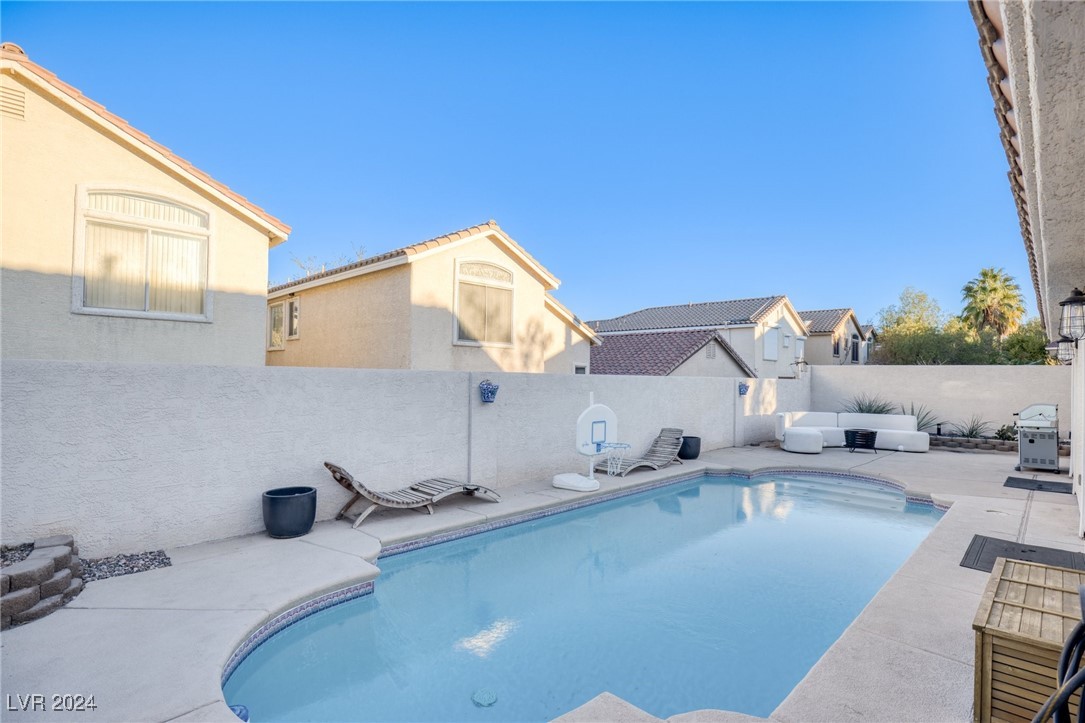 1876 Mesquite Canyon Drive