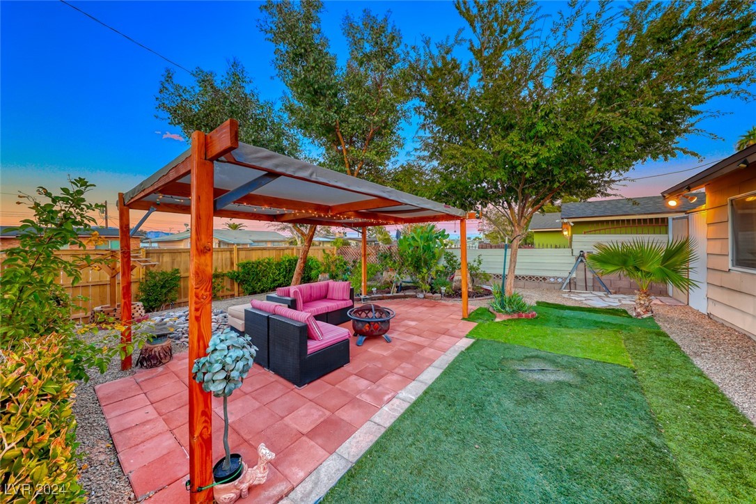 5813 Glen Eagles Lane
