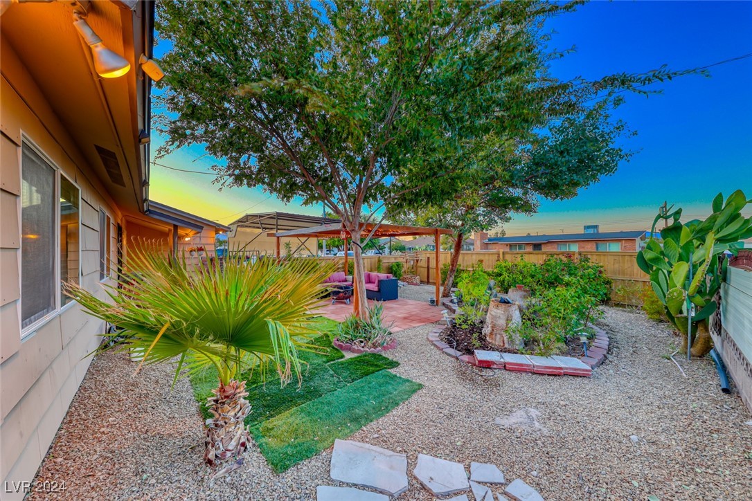 5813 Glen Eagles Lane