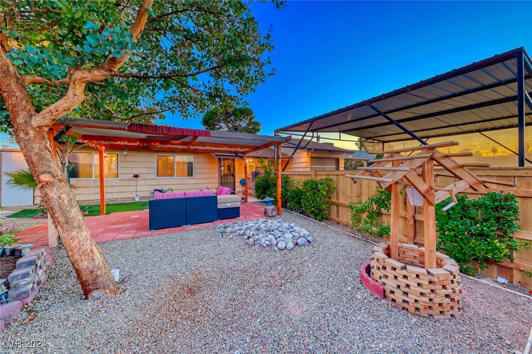5813 Glen Eagles Lane