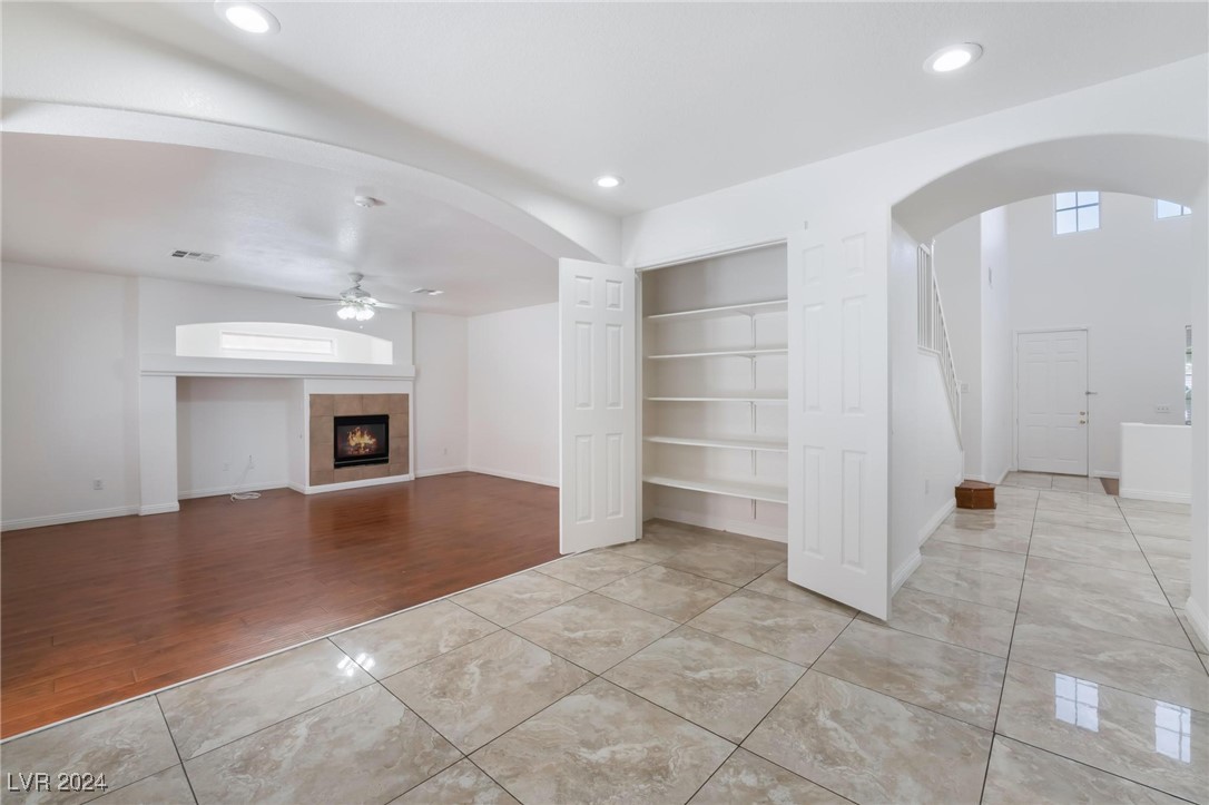 5244 Coral Hills Street