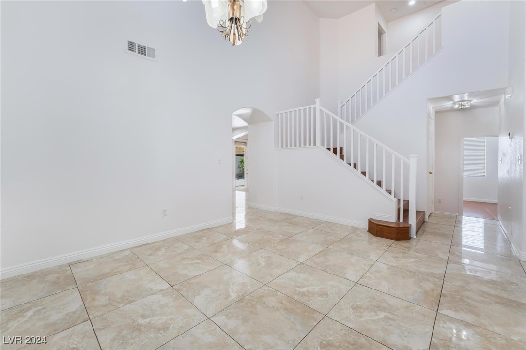 5244 Coral Hills Street