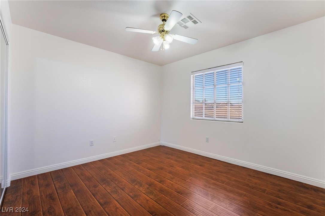 5244 Coral Hills Street