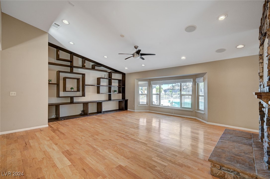 2211 Lucerne Circle
