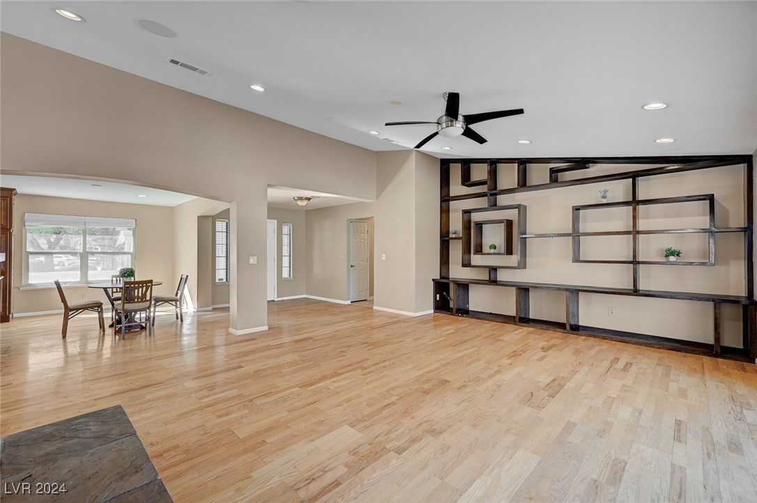 2211 Lucerne Circle