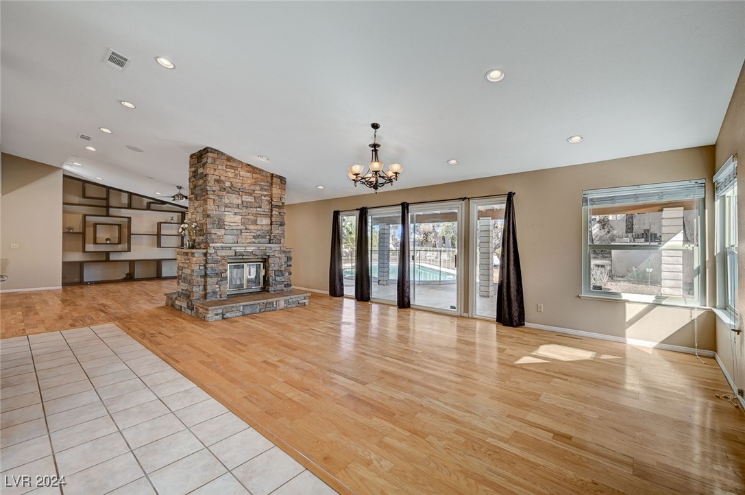 2211 Lucerne Circle