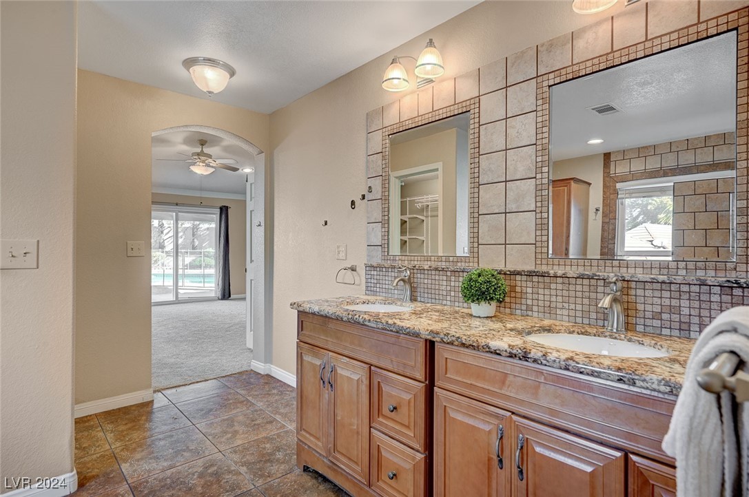 2211 Lucerne Circle