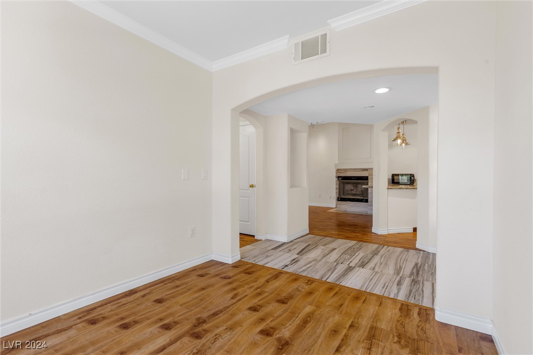 7400 West Flamingo Road 2028