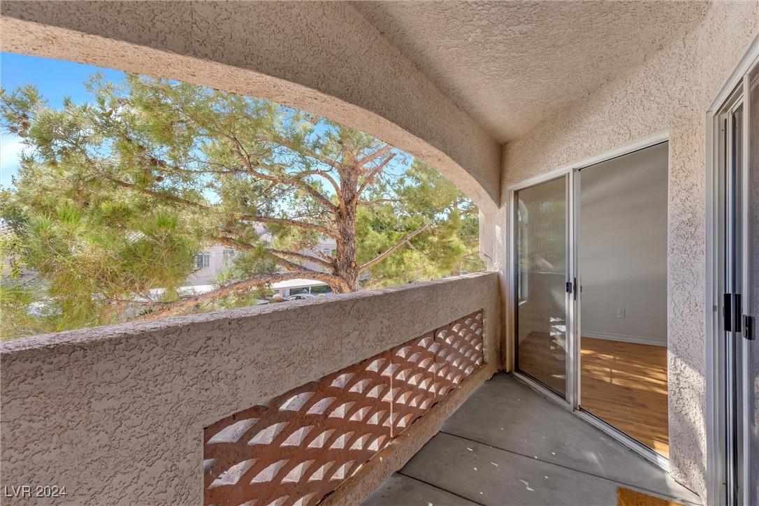7400 West Flamingo Road 2028