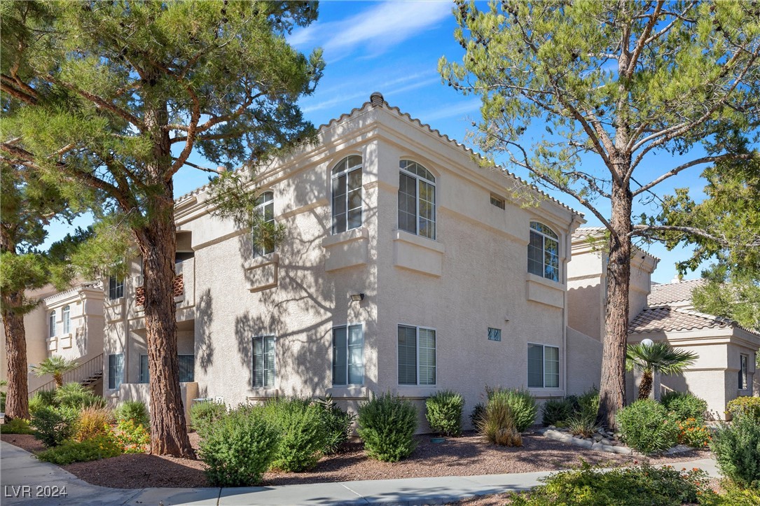 7400 West Flamingo Road 2028