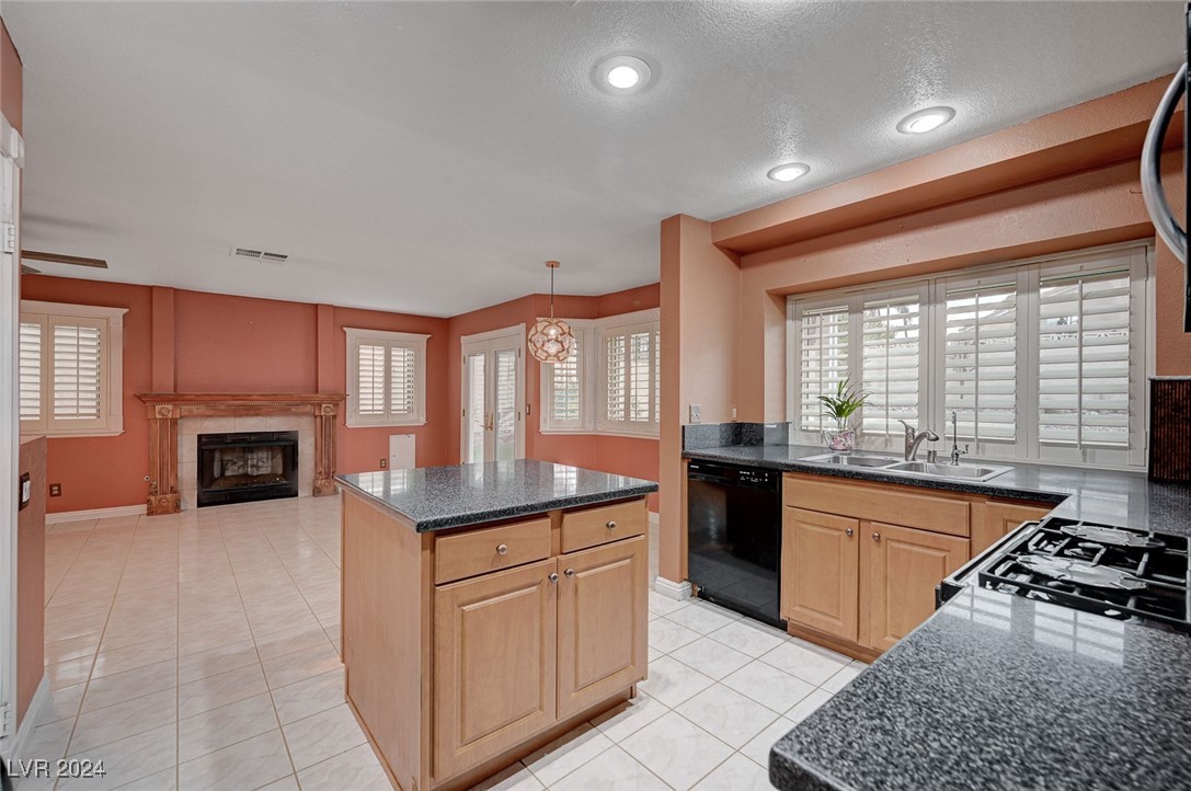 8352 Tide Pool Drive