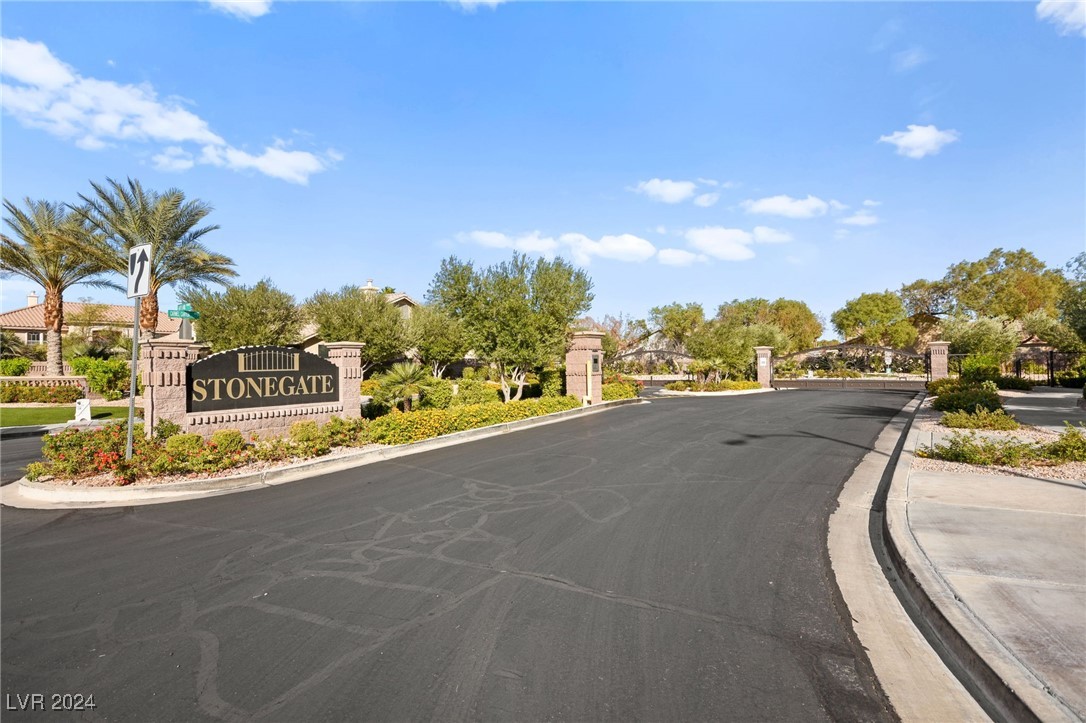 1263 Waterford Falls Avenue