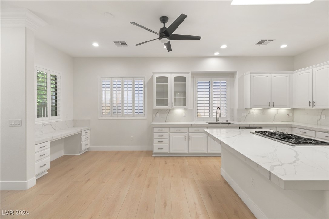 4194 Agosta Luna Place