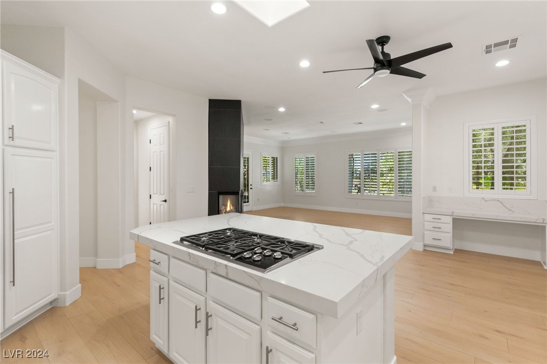 4194 Agosta Luna Place