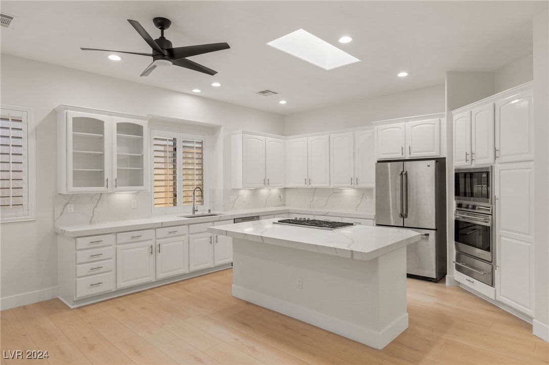 4194 Agosta Luna Place