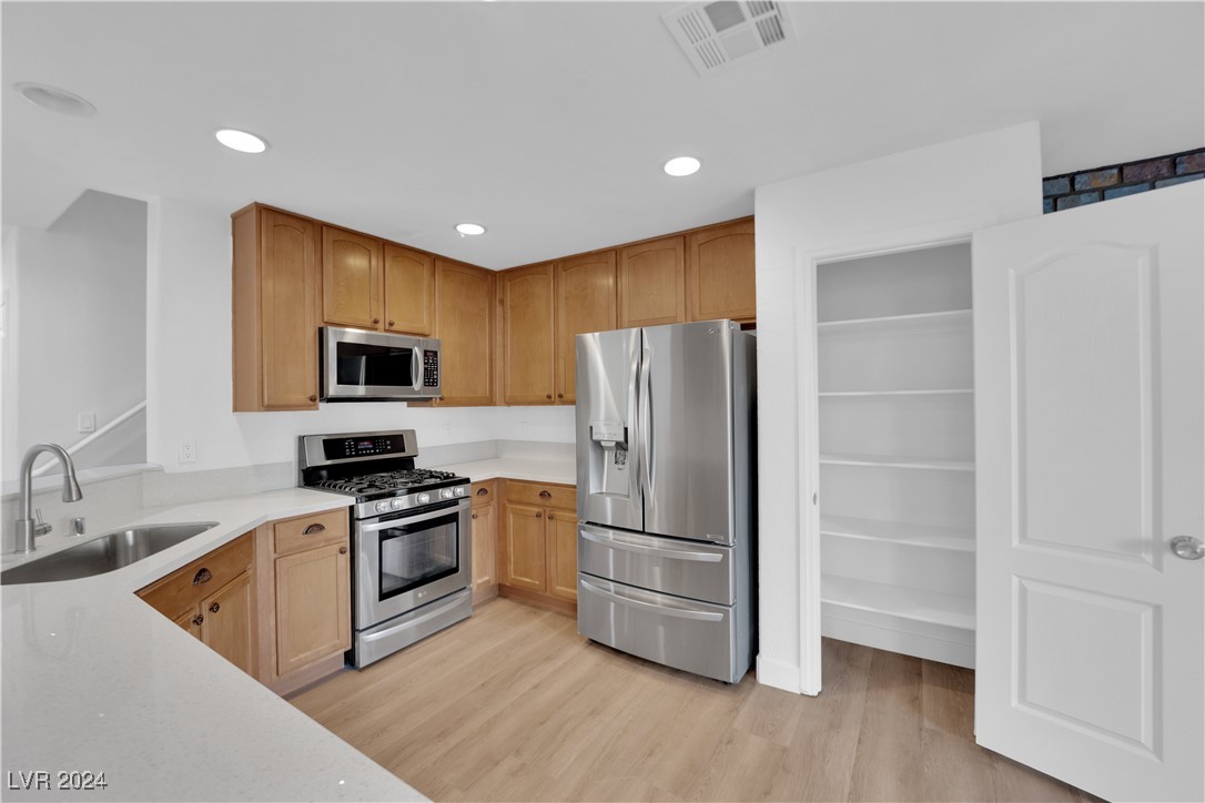 5460 Shay Mountain Place 102