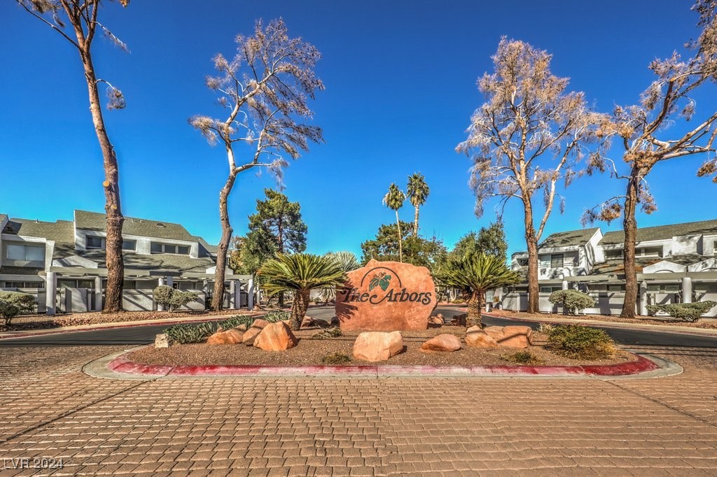 5502 Orchard Lane 0