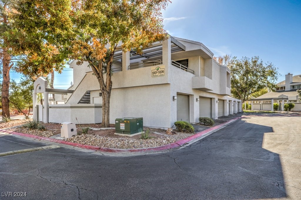 5502 Orchard Lane 0