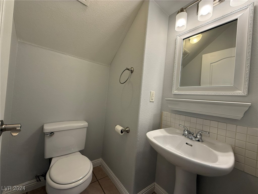 122 Humphreys Peak Court