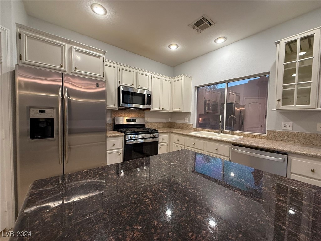 122 Humphreys Peak Court