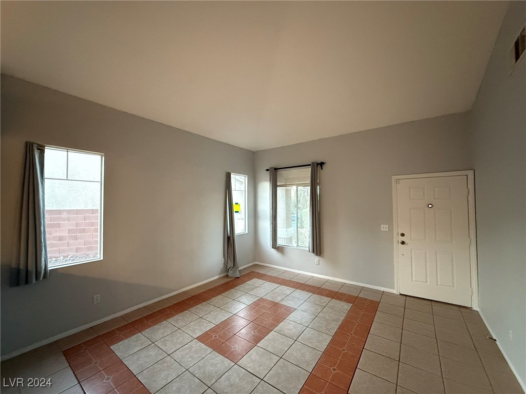 122 Humphreys Peak Court