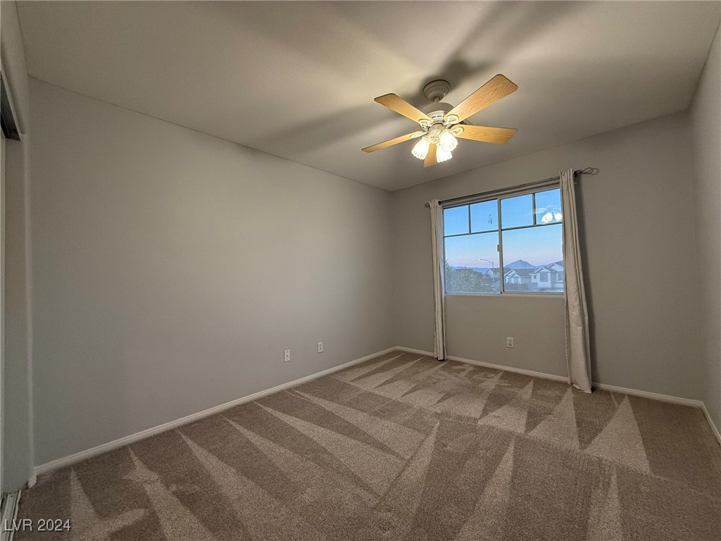 122 Humphreys Peak Court