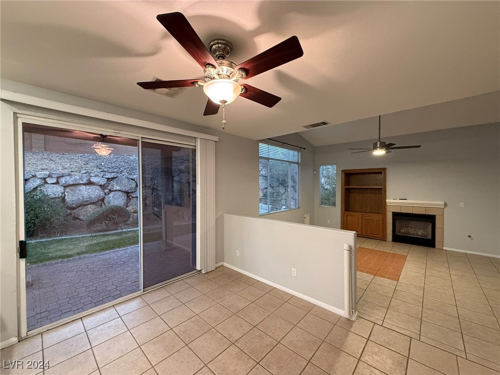 122 Humphreys Peak Court