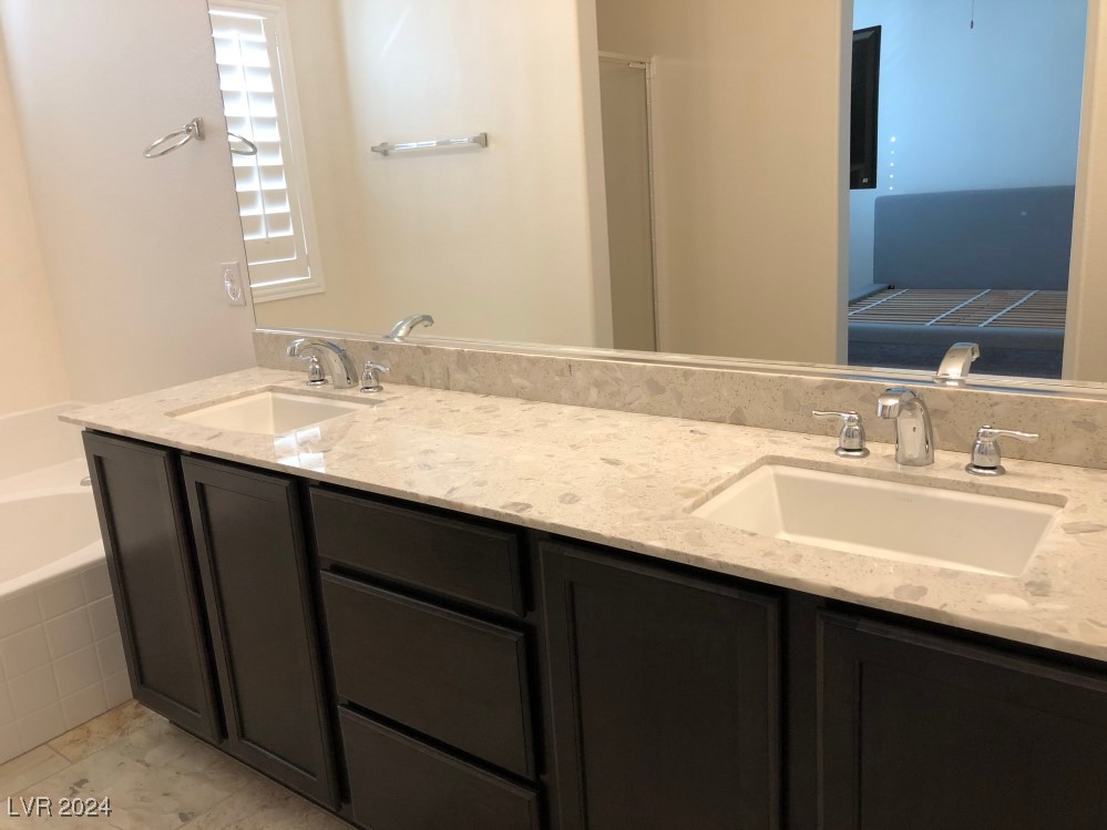 8046 Mosaic Sunrise Lane