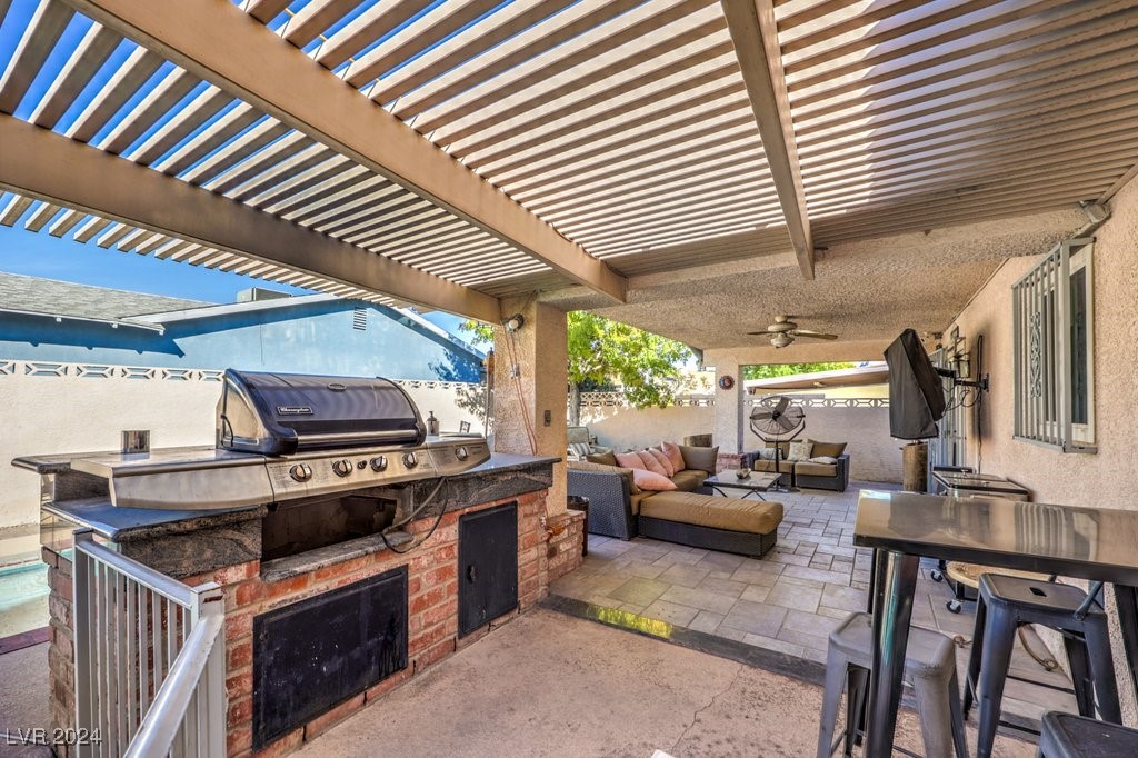 4608 Diamond Head Drive