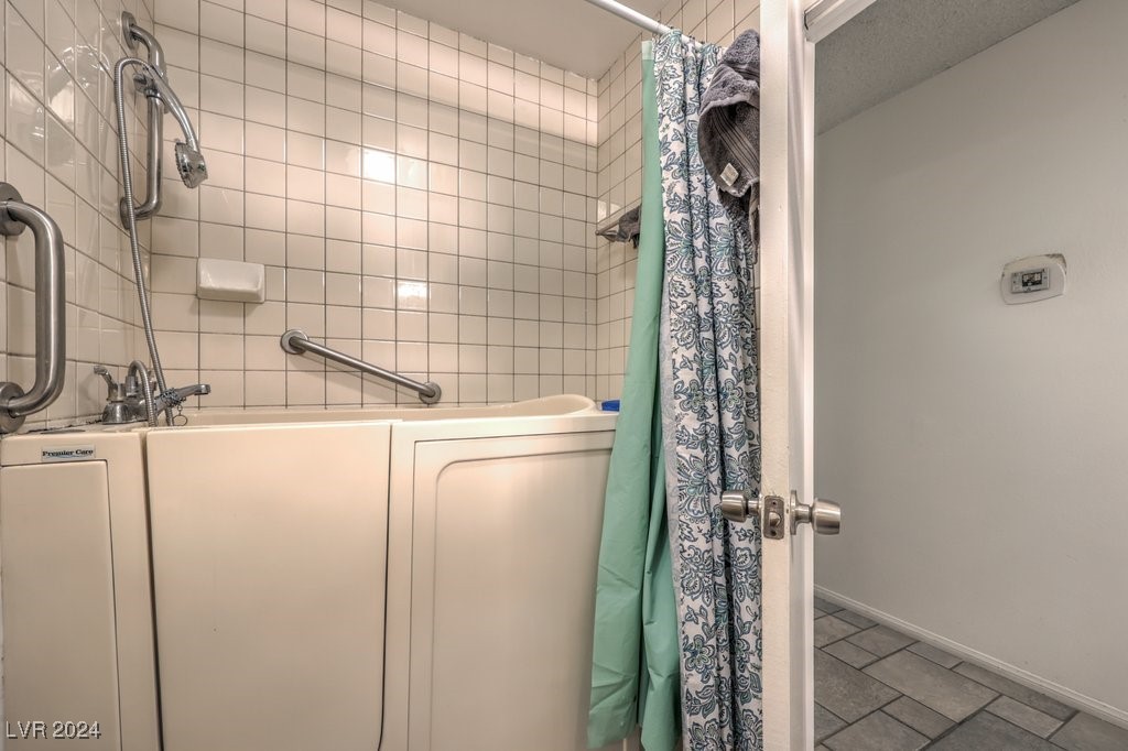 4608 Diamond Head Drive