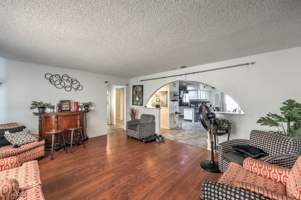 4608 Diamond Head Drive