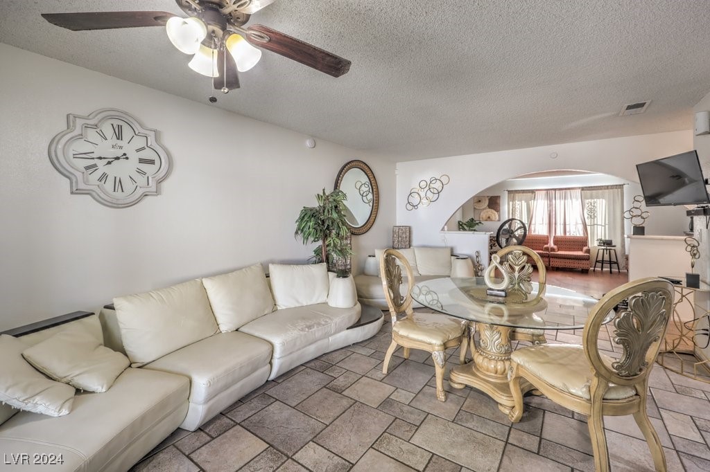 4608 Diamond Head Drive