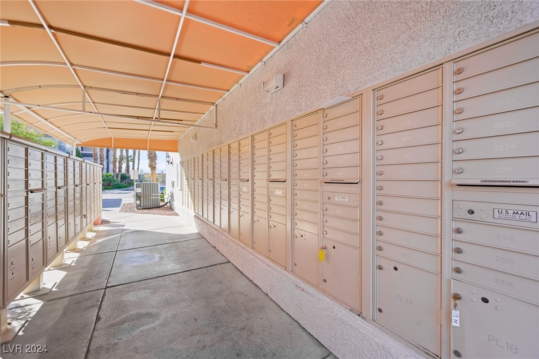 700 Carnegie Street 1512