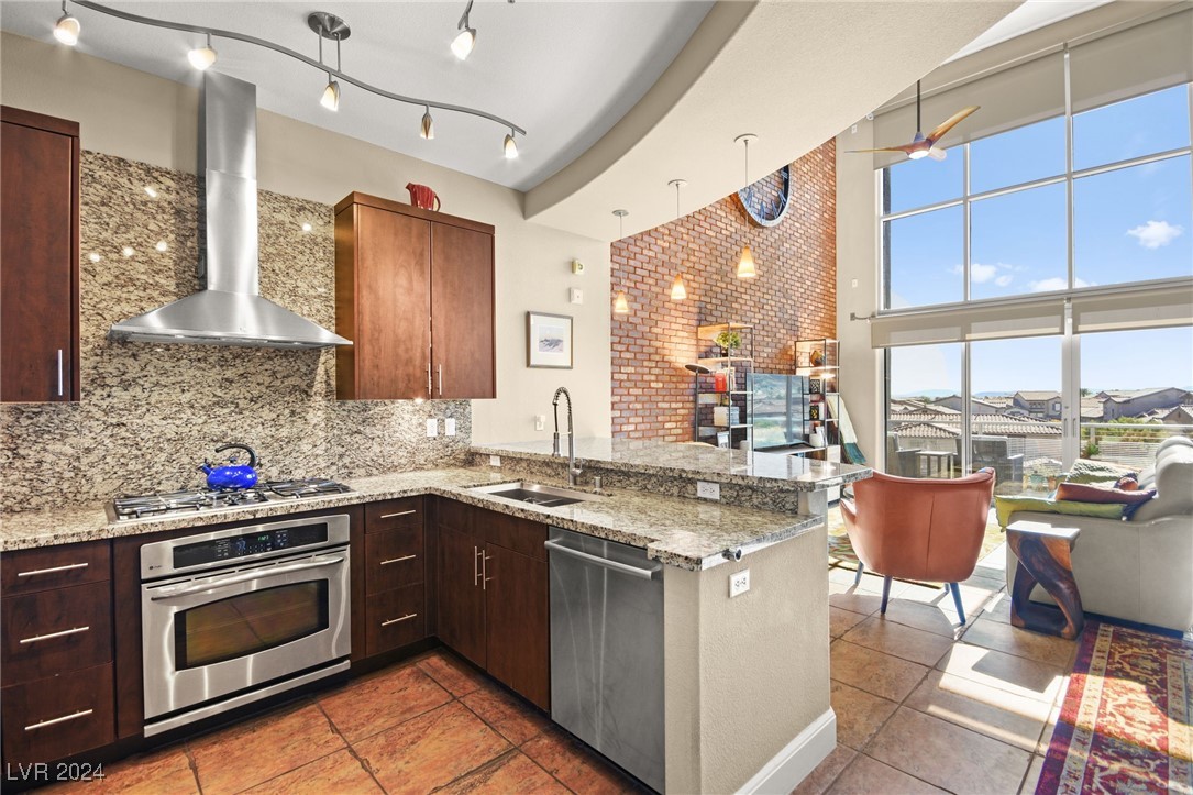 11441 Allerton Park Drive 213