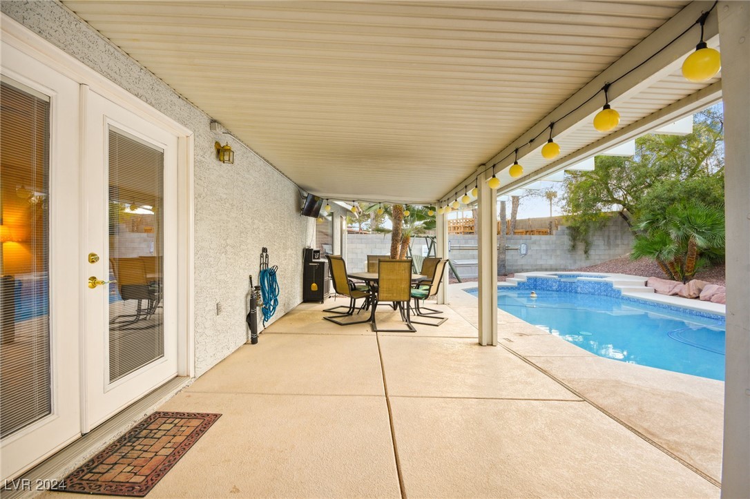 7520 Elk Meadows Court