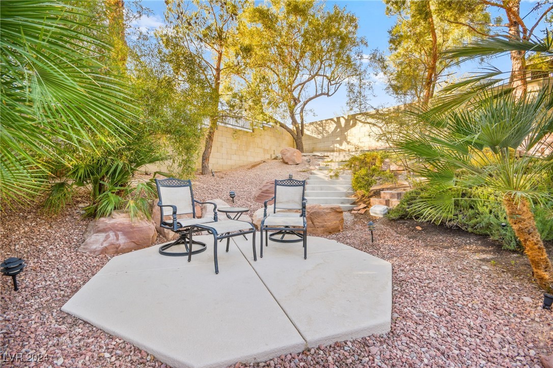 7520 Elk Meadows Court