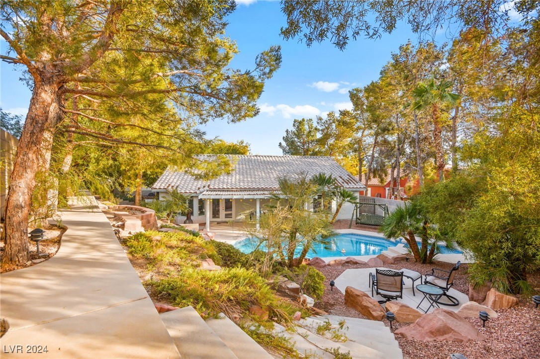 7520 Elk Meadows Court