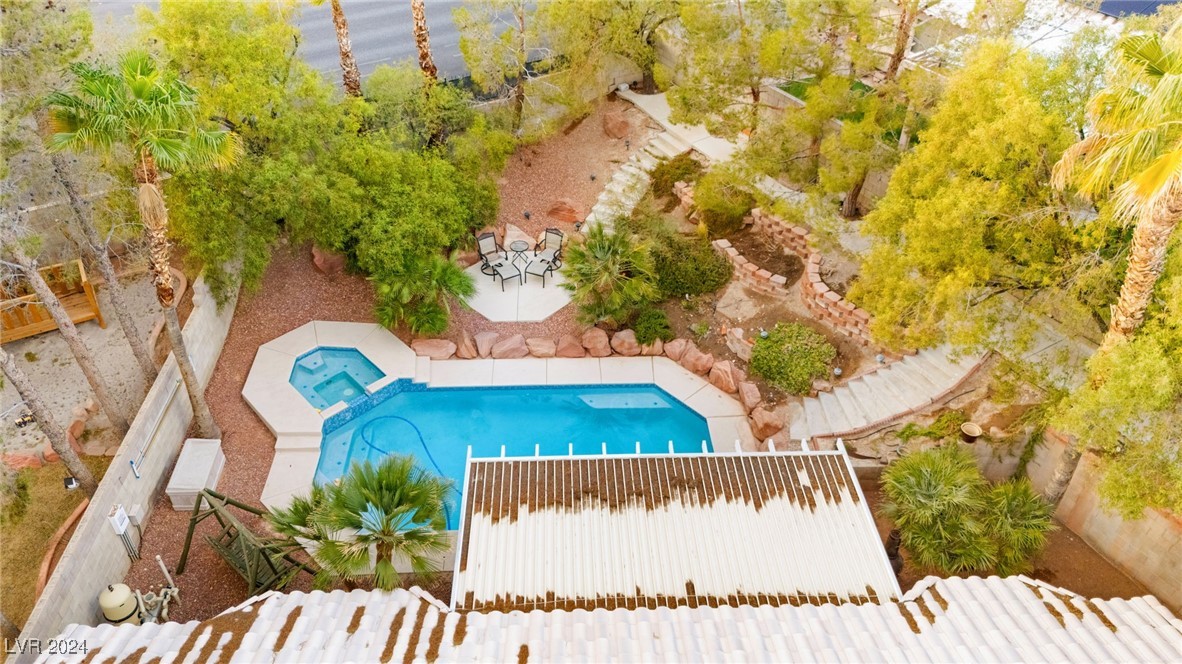 7520 Elk Meadows Court